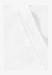 Non sélectionné, white