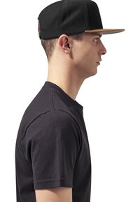 Flexfit SNAPBACK METALLIC - Sapka - gold