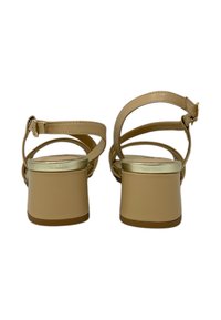 Enval Soft CON TACCO - Sandali - gold