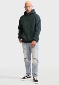 Redefined Rebel JAGGER UNISEX ciemnozielony