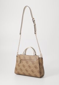 Guess NOLANA GIRLFRIEND SATCHEL - Sac à main - beige