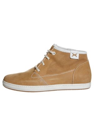 Baskets montantes - brown