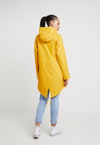 Derbe TRAVEL FRIESE LIFESAVER - Parka - yellow
