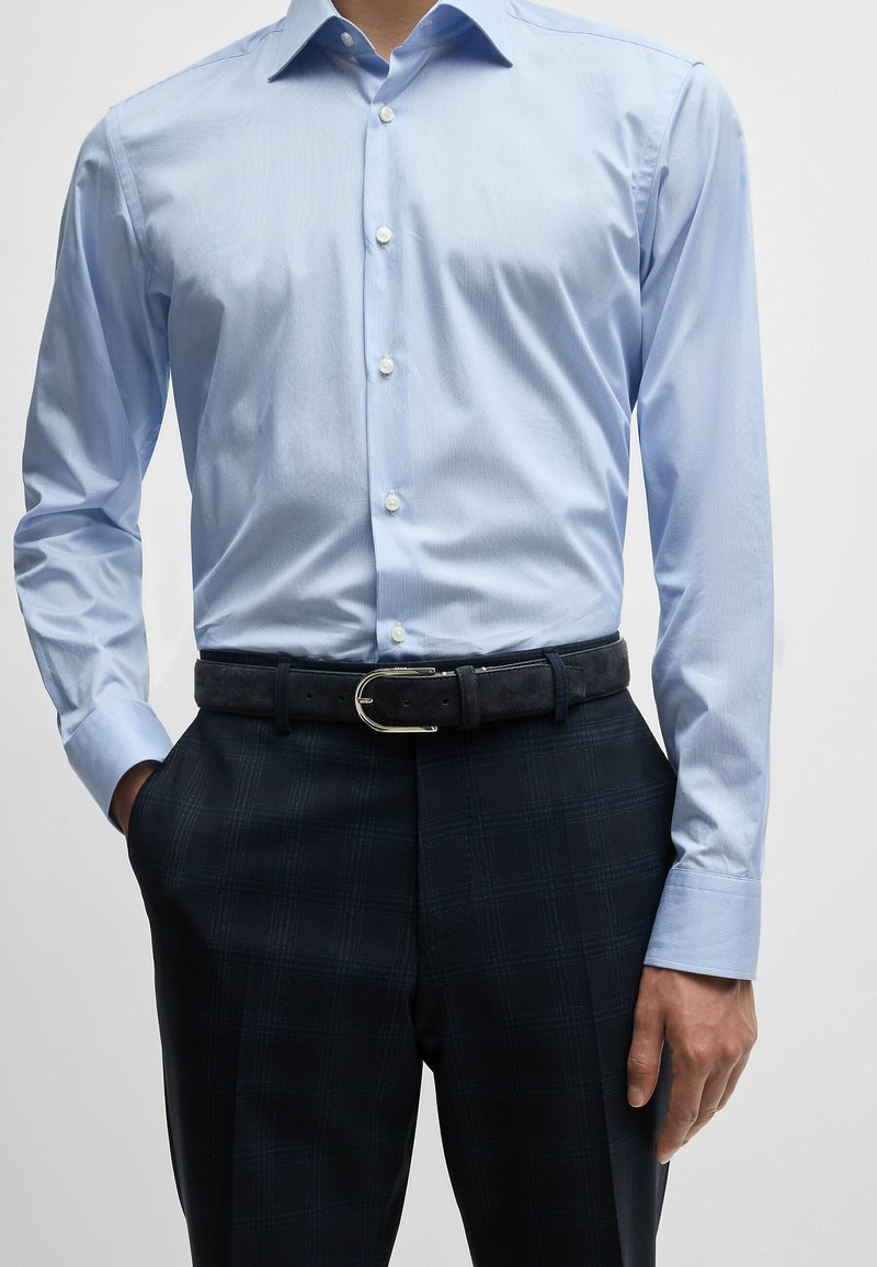 BOSS Bälte - dark blue ten