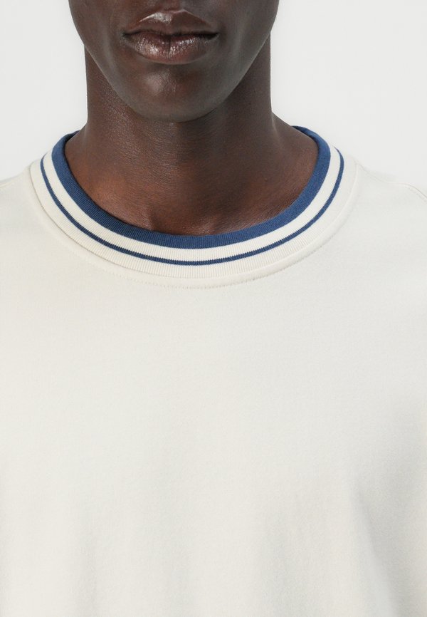 BIRCH TIPPING - Basic T-shirt4