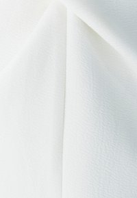NEWARK MIDI - Laisvo kirpimo suknelė - white