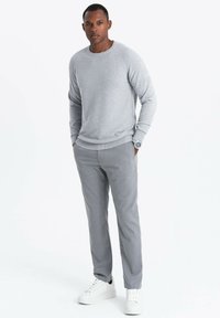 Ombre Strickpullover - grey melange