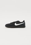 FIELD GENERAL - Sneaker low - black/white