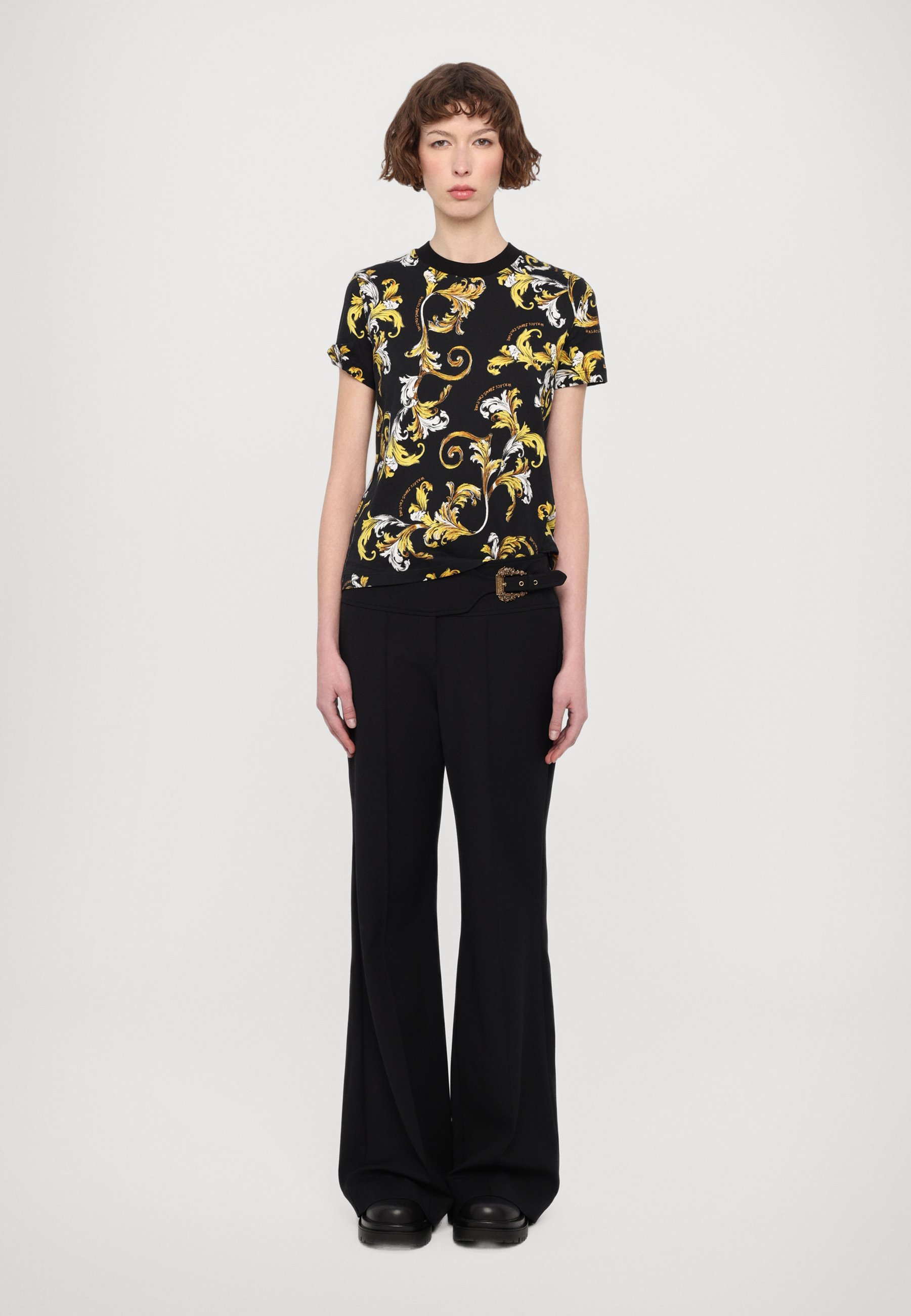 Versace Jeans Couture Print T-shirt - black/gold/black