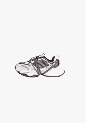 adidas Originals, XLG RUNNER DELUXE 2 UNISEX - Sneakers basse - grey
