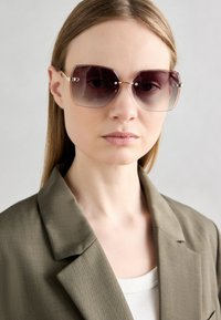 Sunglasses - brown/gold-coloured