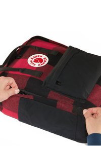 Fjällräven KÅNKEN RE-WOOL - Ryggsäck - red-black