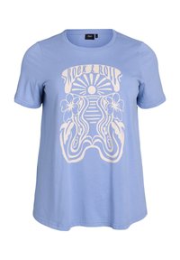 T-shirt bleu clair à manches courtes avec un col rond et un imprimé graphique sur le devant featuring "Rock & Roll" et des motifs floraux en crème.