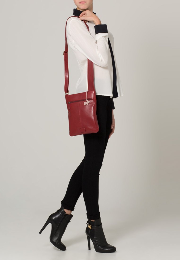 Radley London Across body bag red Zalando.co.uk