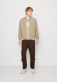 Night Addict ANONB - Stoffhose - chocolate brown