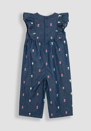Granatowy dżinsowy kombinezon z krótkimi falbaniastymi rękawami, z wielokolorowym haftem kwiatowym i zapięciem na guziki z tyłu.