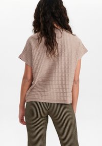Nümph Strickpullover - beige