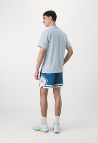 Jordan DIAMOND SHORT - Športne kratke hlače - blue/white