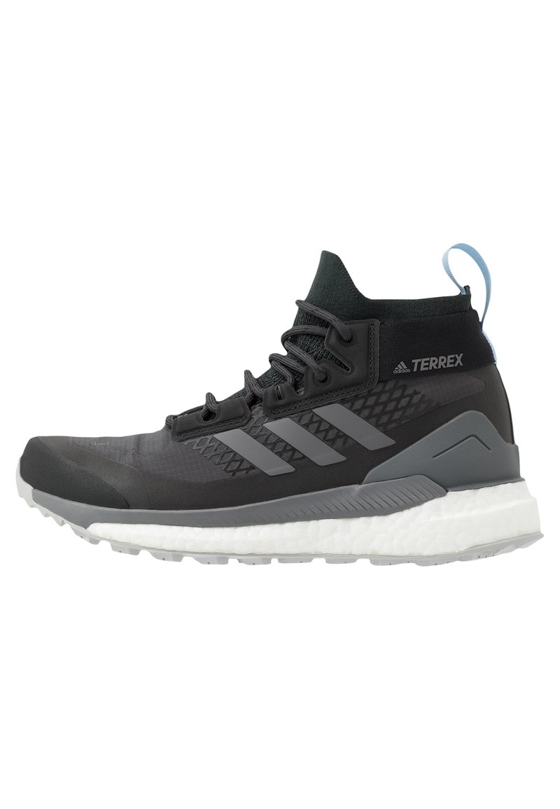 adidas Performance FREE HIKER - Sapatos de caminhada - carbon/grey/glow blue
