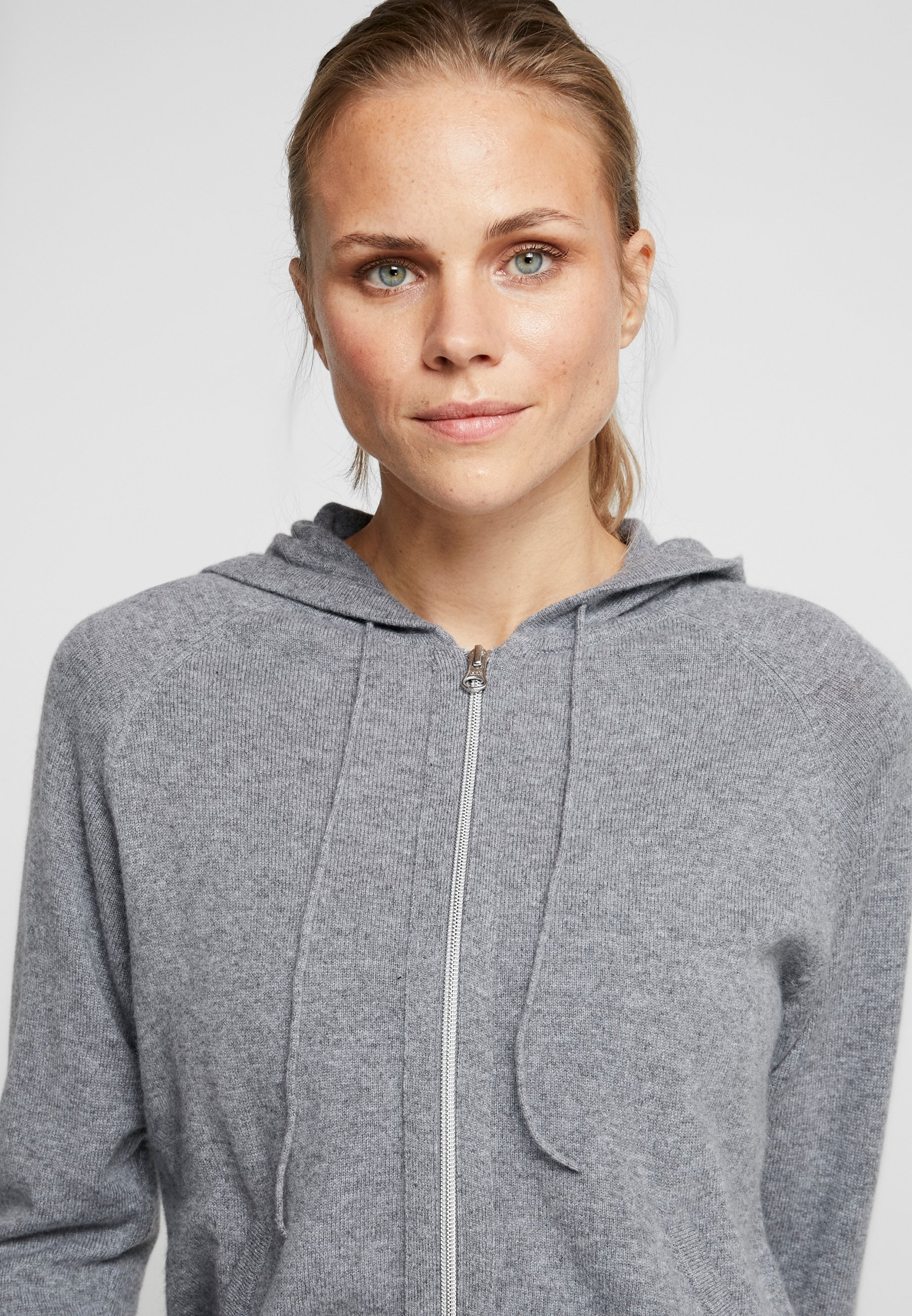 filippa k soft sport cashmere hoodie