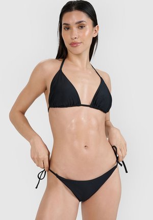 4F, - Góra od bikini