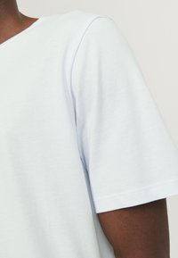 Jack & Jones JJE TEE  O-NECK  - T-shirt basic - soothing sea