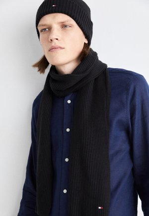 FLAG BEANIE & SCARF UNISEX SET - Sciarpa - black