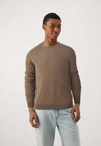 Selected Homme - SLHBERG CREW NECK  - Pulóver - teak/melange Miniatűr kép 1