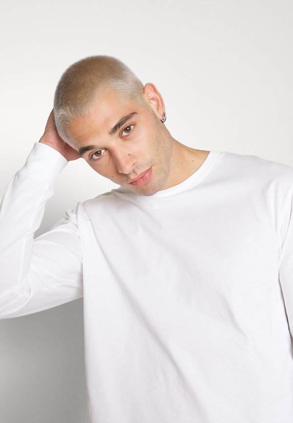 BASE - Long sleeved top2