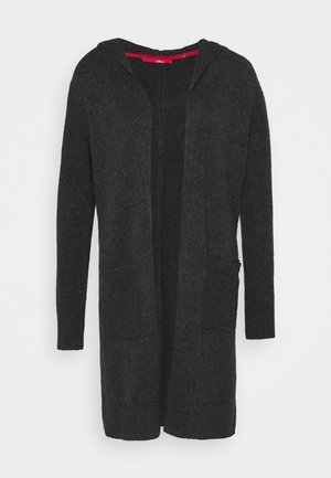 Lang åben mørkegrå strikket cardigan med lange ærmer, to forlommer og en hætte.