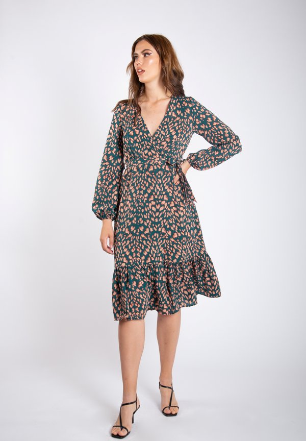 ANIMAL PRINT LONG SLEEVE SPLIT DETAIL WRAP  - Day dress2