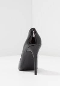 Zign Decolleté - black