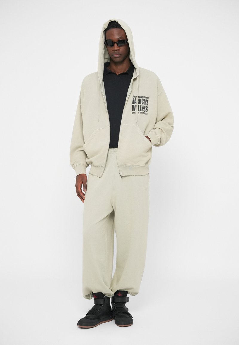 032c HARDCORE WELLNESS ZIP UP UNISEX - Φούτερ με φερμουάρ - faded grey