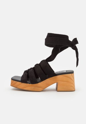 ASRA, JAZZ - Zuecos - black