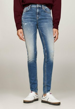 NORA MD  - Kitsa lõikega teksad - denim medium