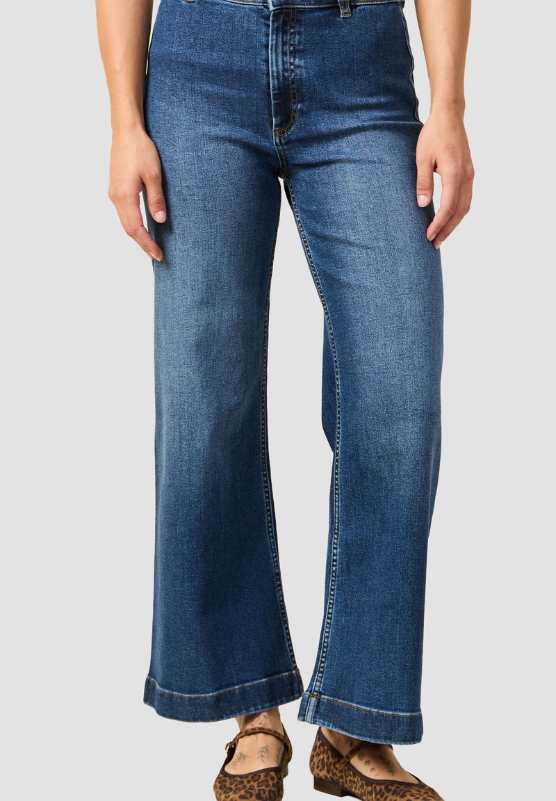 Bonobo Jean Flare Gris Femme Jeans Flare à Pont Denim Brut Femme