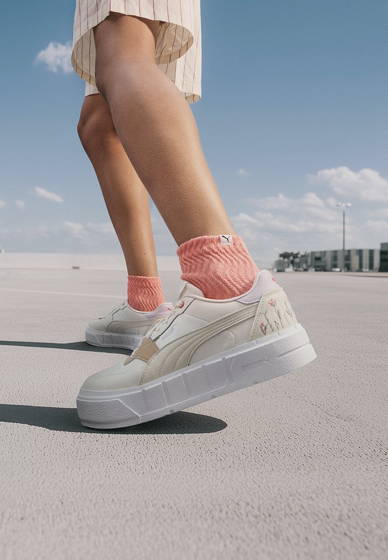 Puma Sneakers laag crème Puma Sneakers laag crème