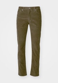 Pantalon en velours côtelé vert olive à coupe droite, doté de poches avant et d'une fermeture classique à boutons, texture lisse et détails minimalistes.