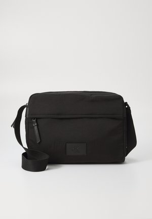 NEW JEANS ZIP FLIGHT BAG  - Sac bandoulière - black