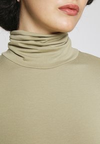 Modström TANNER - Camisola de manga comprida - elm
