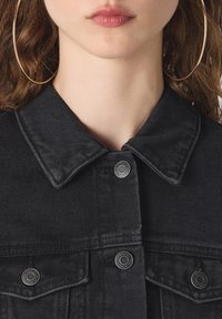 Vero Moda VMZORICA - Traper jakna - black