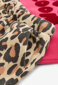 Next PRINTED WIDE SET - Collegepaita - bright pink
