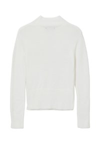 Maglione a maniche lunghe bianco lavorato a maglia con collo alto, polsini e vita a coste, mostrato da dietro su uno sfondo bianco.