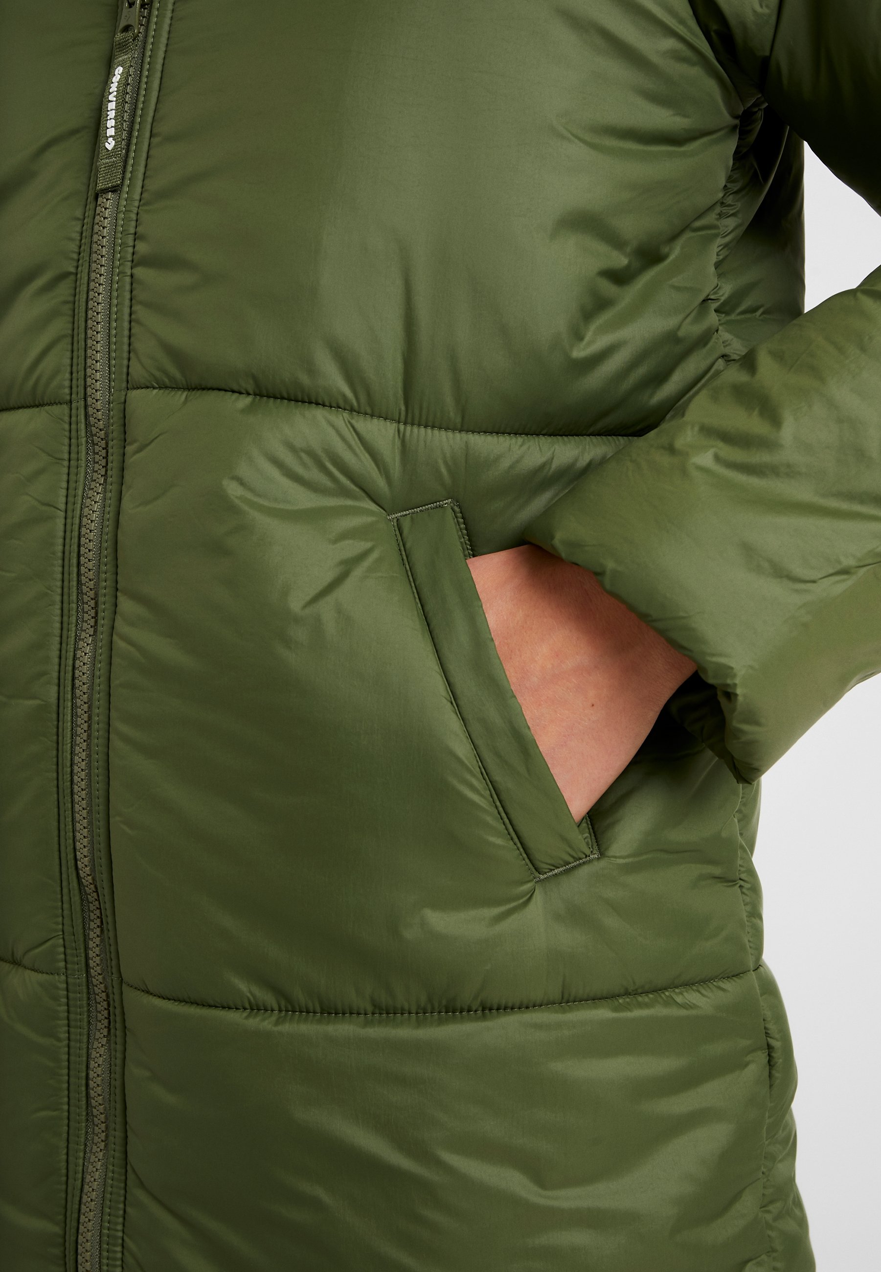 SYNTHETIC LONG JACKET Płaszcz zimowy olive SYNTHETIC LONG JACKET Płaszcz zimowy olive