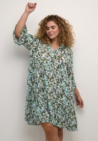 Kaffe Curve KCAMI - Vestido informal - blue green abstract flower