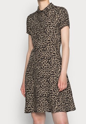 Abito a maniche corte con colletto, bottoni frontali e gonna svasata in fantasia leopardata beige e nera.