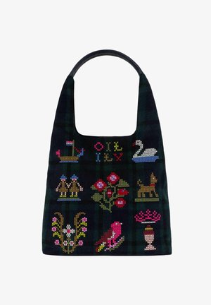 Tasche mit Hahnentrittmuster aus Stoff, mit bunten gestickten Motiven wie Booten, Blumen und Tieren auf einem dunkelgrünem Hintergrund.