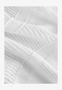 Selected, white