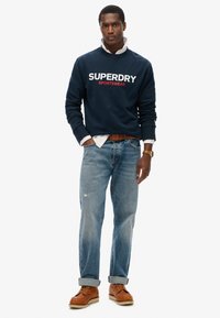 Superdry & Co SPORTSWEAR LOGO CREW - Sweatshirt - eclipse navy
