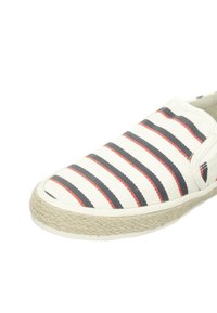 Canvas slip-on shoe with white base, red and navy stripes, and a jute rope sole. Features a round toe and elastic side panels.